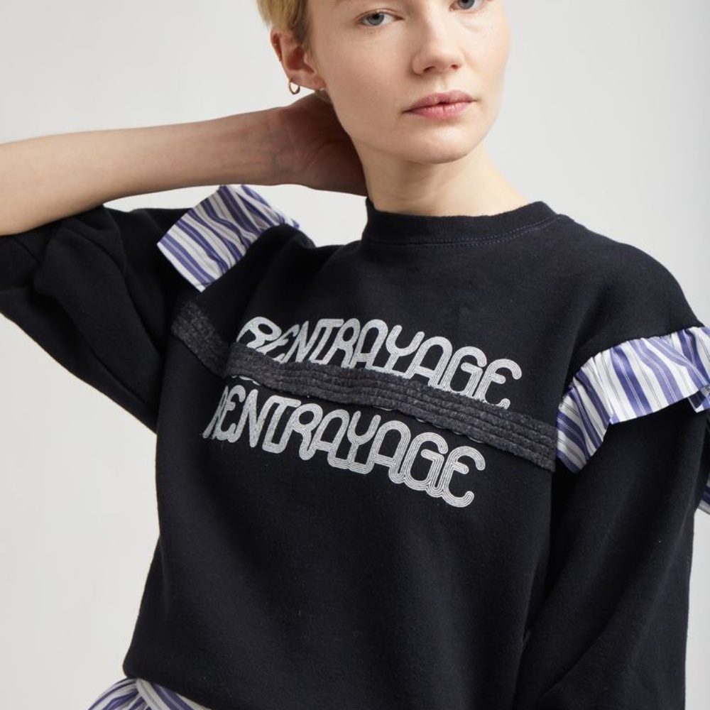 New Rentrayage Logo Graphic Ruffle Sweatshirt In Blue and Black